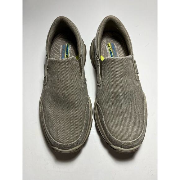 Skechers Relaxed Fit Slip on Shoes Sz 9 Gogamat Arch Air Cooled Memory Foam - Picture 1 of 7